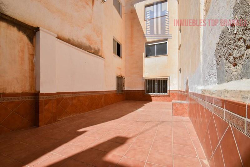 For sale of house in Otura
