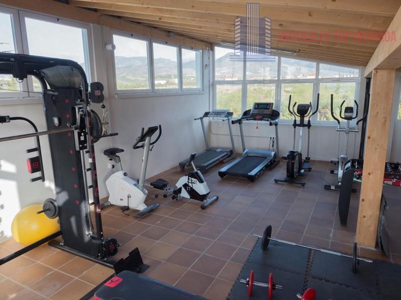 For sale of chalet in Otura