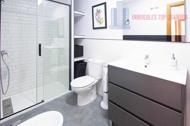For sale of flat in Monachil