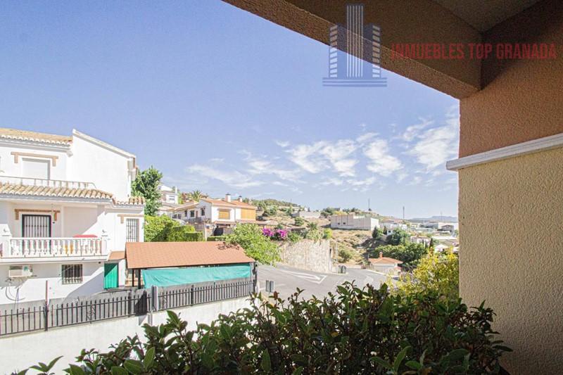 For sale of flat in Monachil