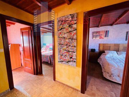 For sale of house in Illora