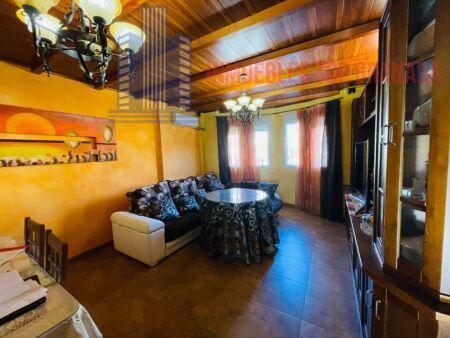 For sale of house in Illora