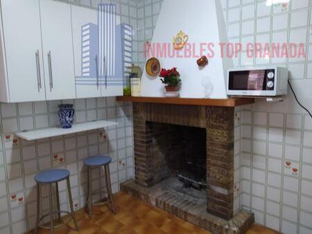 For sale of house in Lecrín