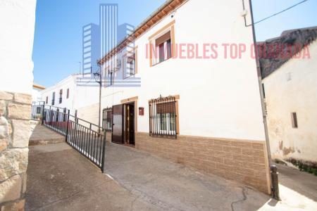 Venta de casa en Illora