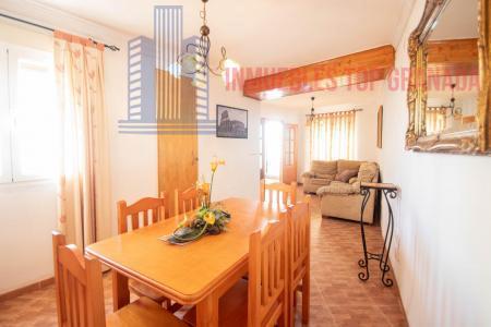 Venta de casa en Illora