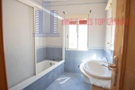 Venta de casa en Illora