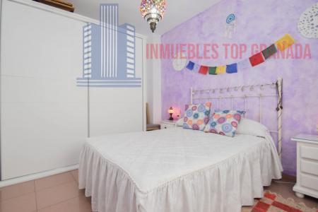 For sale of flat in Salobreña