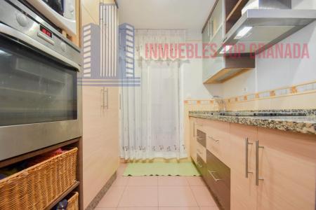 For sale of flat in Salobreña