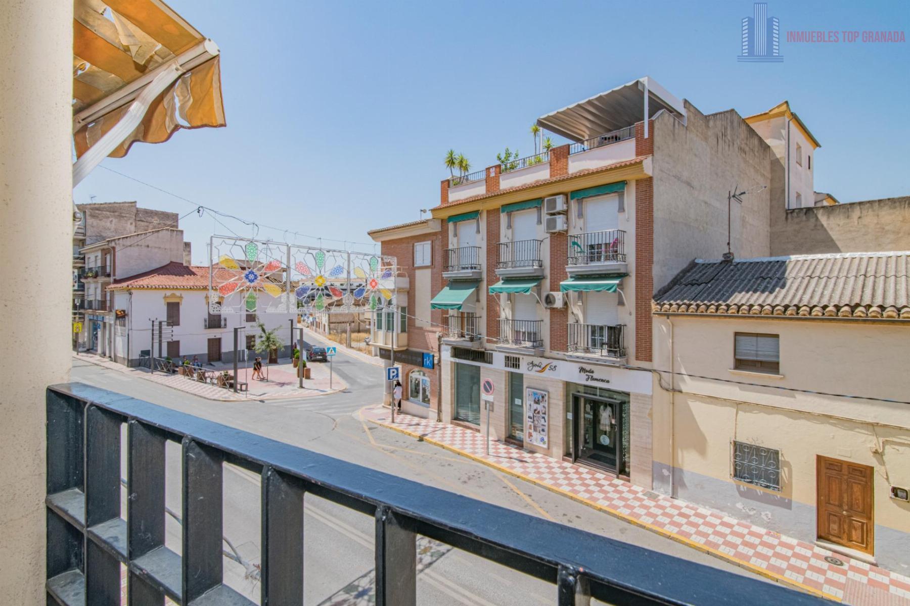 For sale of flat in Albolote