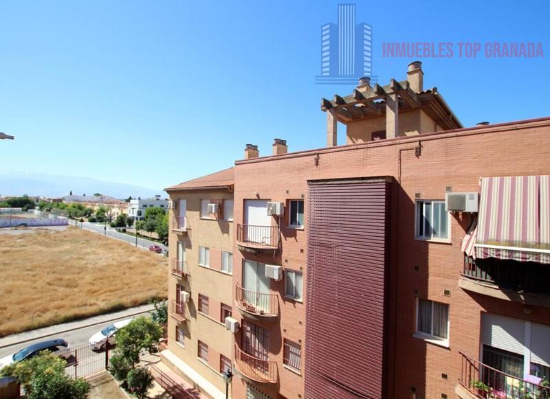 For sale of flat in Atarfe