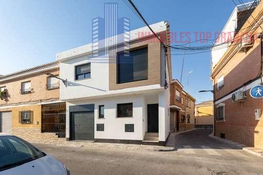 For sale of house in Armilla