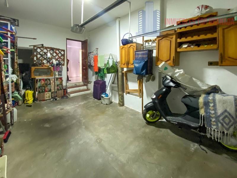 For sale of house in Albolote