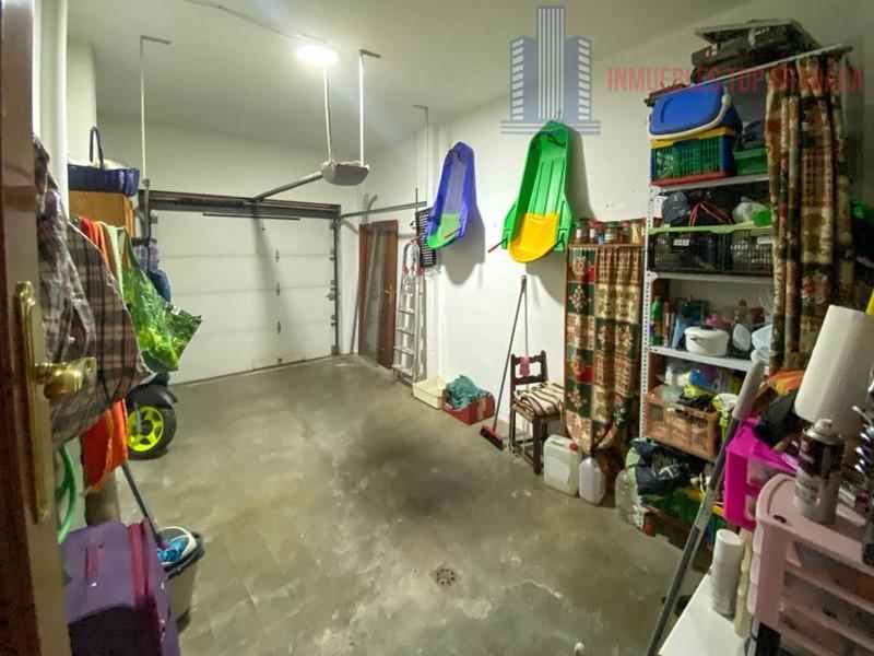 For sale of house in Albolote
