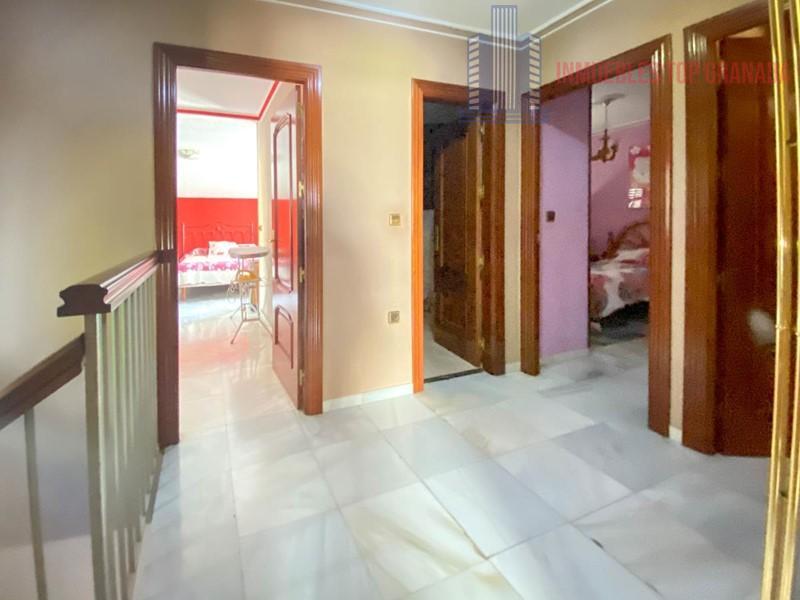 For sale of house in Albolote