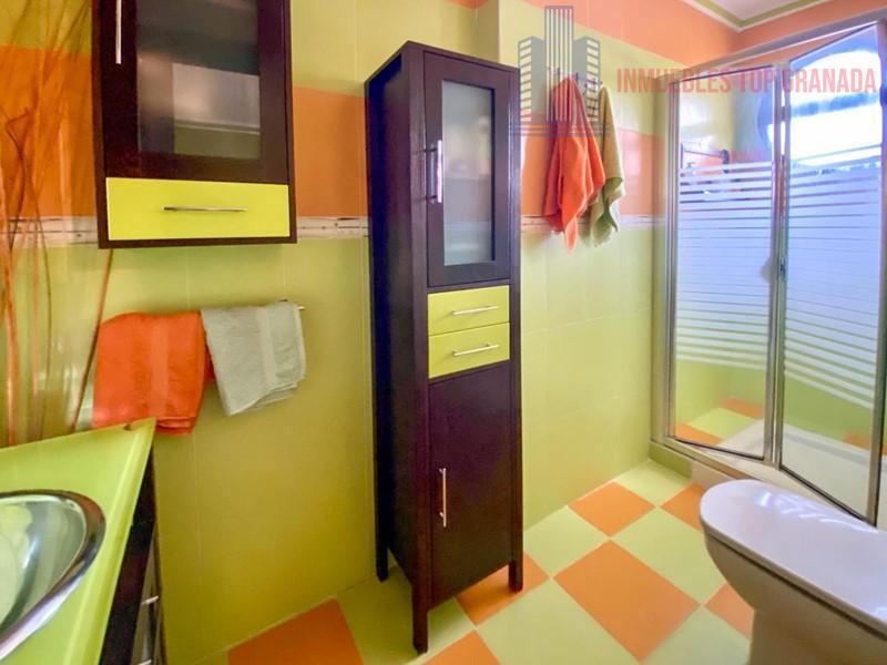For sale of house in Albolote