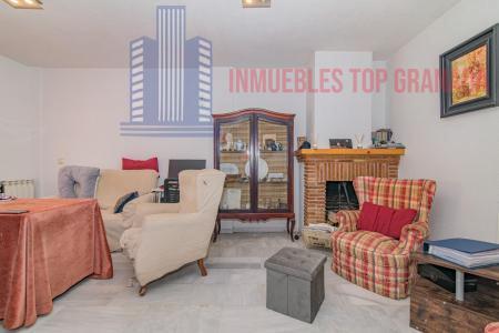 For sale of house in La Zubia