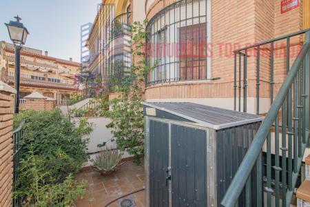 For sale of house in La Zubia