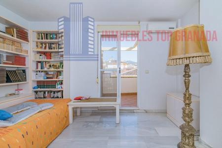 For sale of house in La Zubia