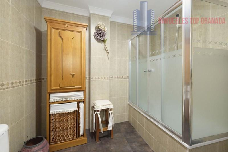 For sale of flat in Padul