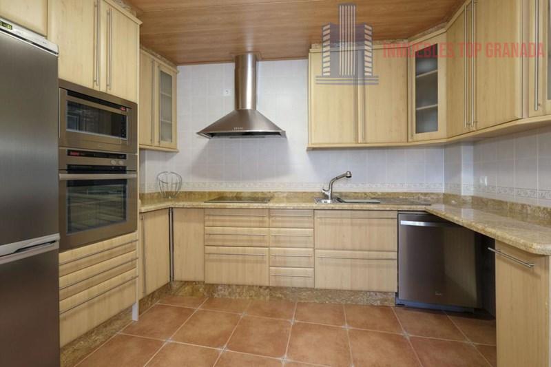 For sale of flat in Padul