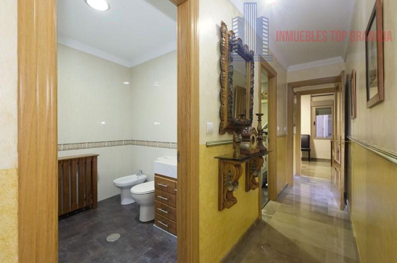 For sale of flat in Padul