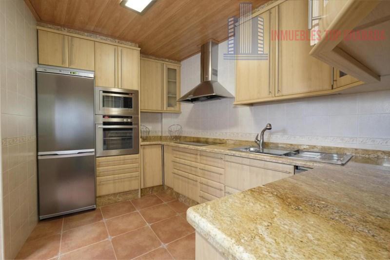 For sale of flat in Padul