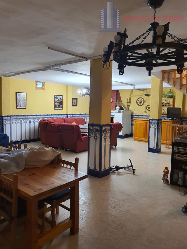 For sale of house in Colomera