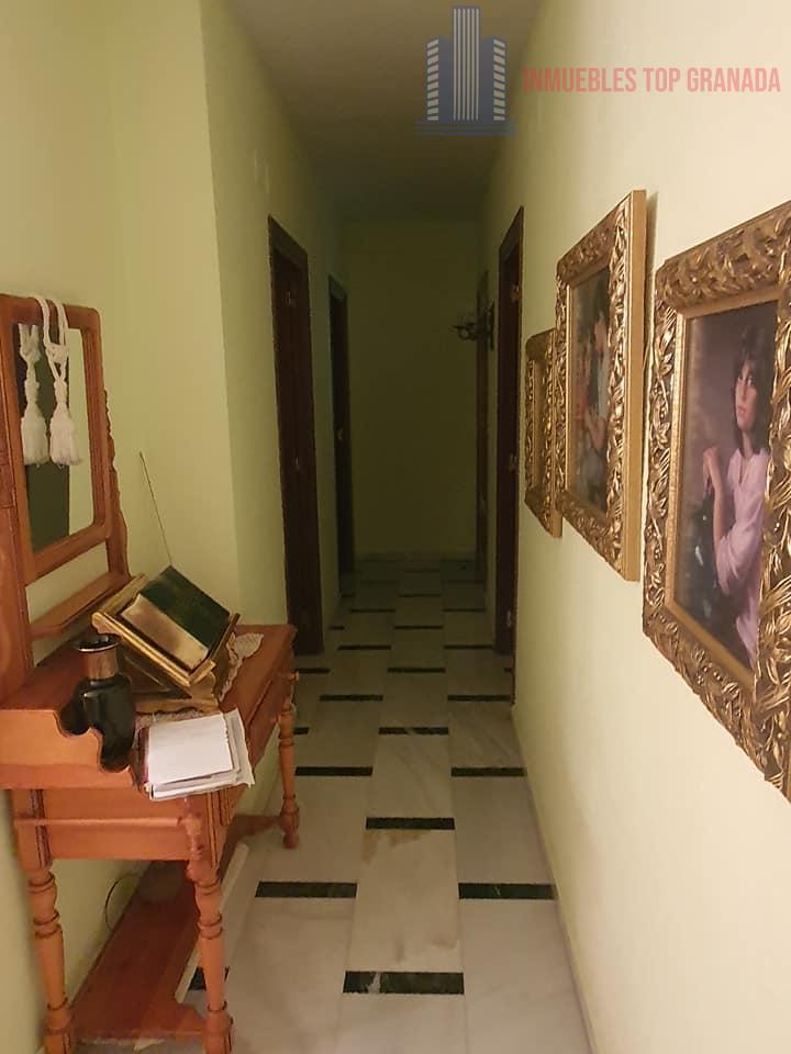 For sale of house in Colomera