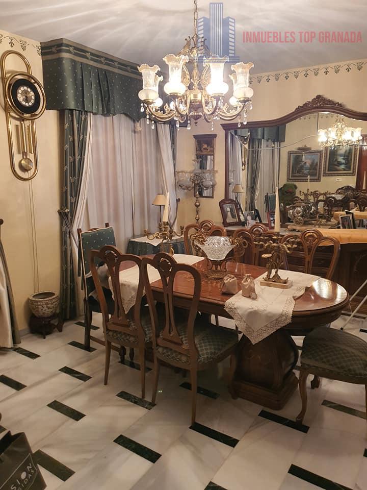 For sale of house in Colomera