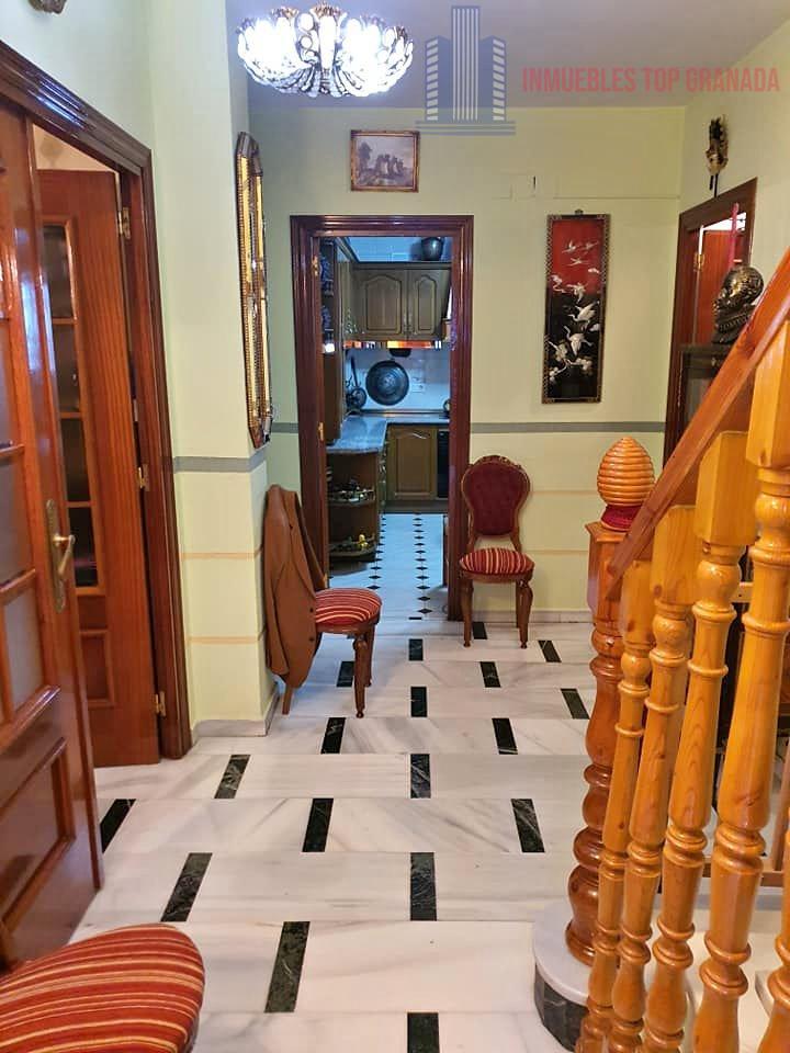 For sale of house in Colomera