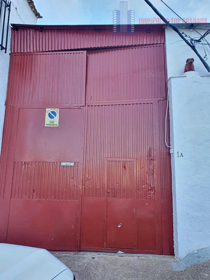 Venta de nave industrial en Colomera