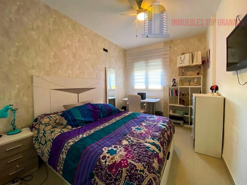 For sale of penthouse in Churriana de la Vega