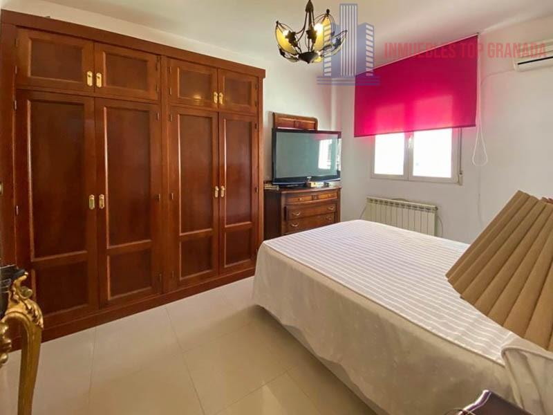 For sale of penthouse in Churriana de la Vega