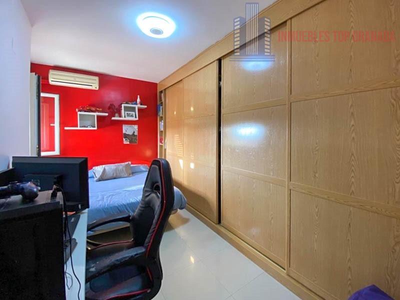 For sale of penthouse in Churriana de la Vega