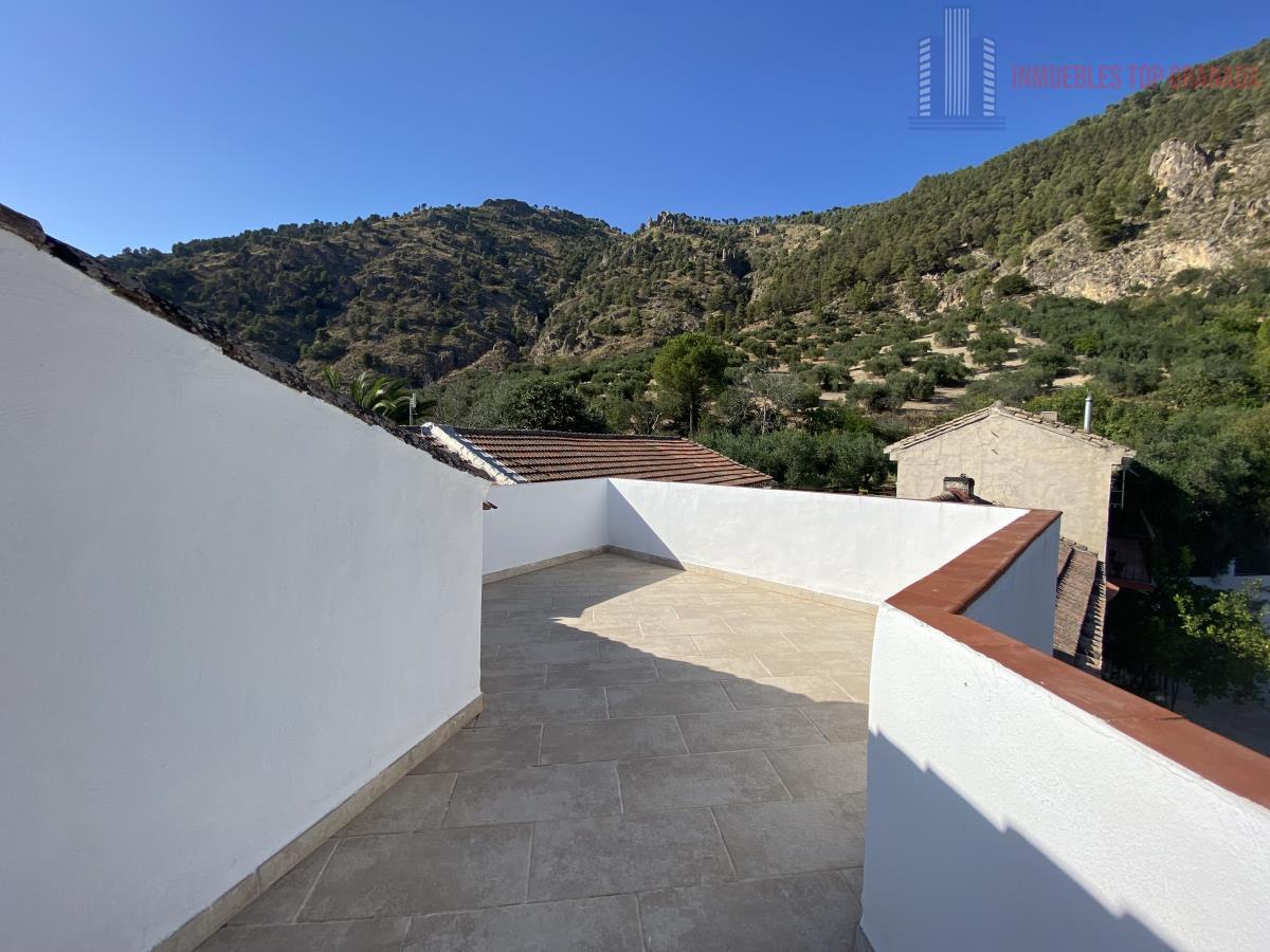Venta de casa en Moclín