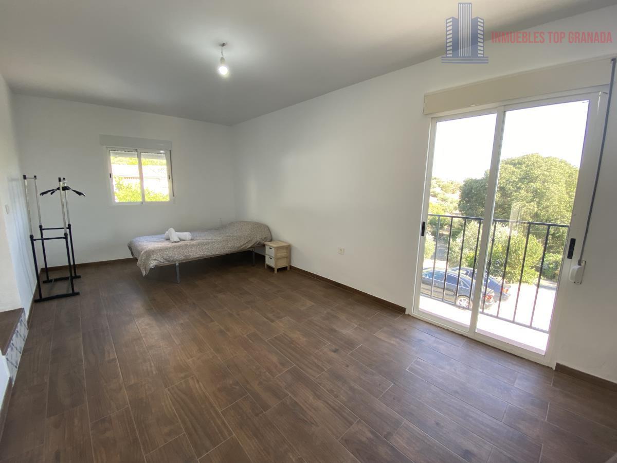 Venta de casa en Moclín