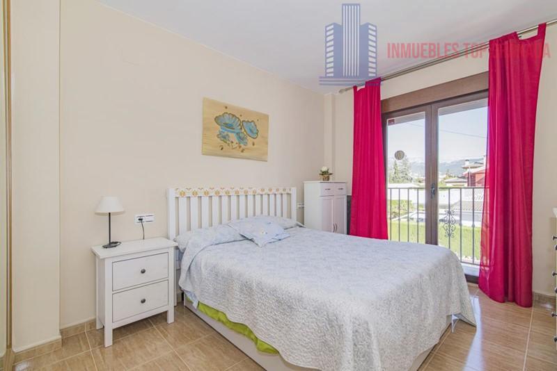 For sale of chalet in Otura