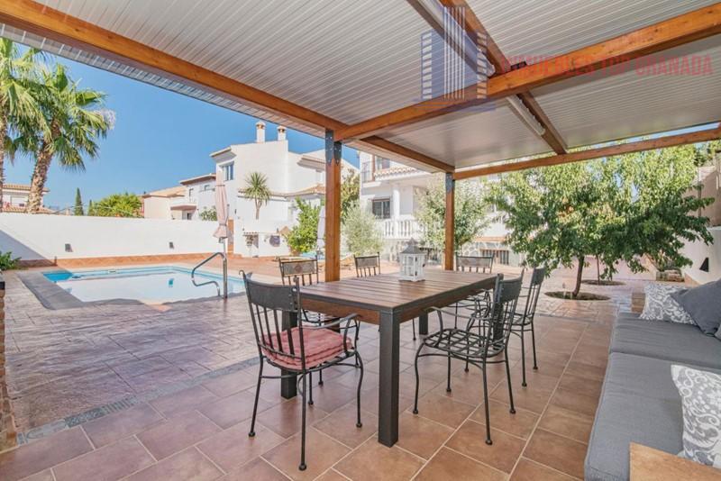 For sale of chalet in Otura