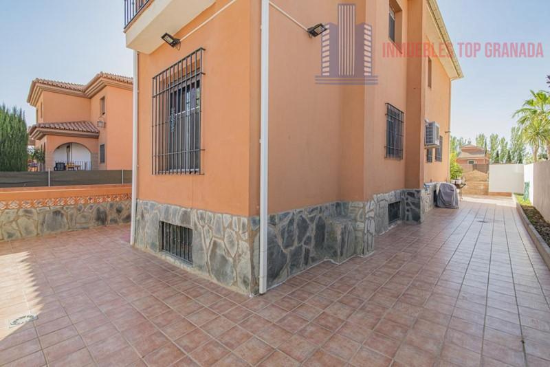 For sale of chalet in Otura