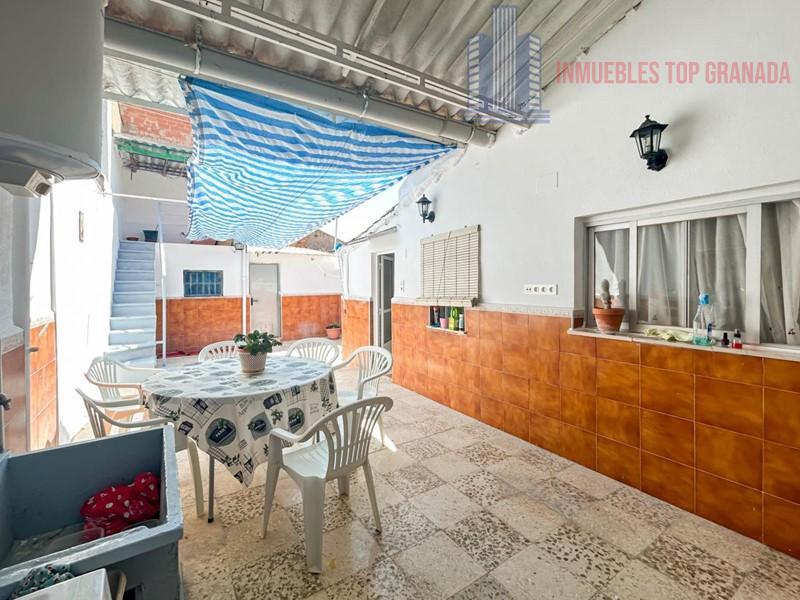 Venta de casa en Atarfe