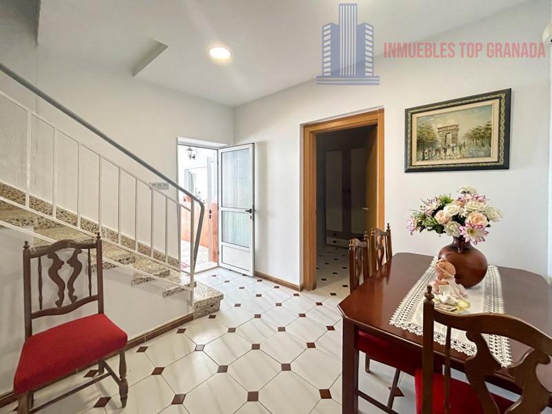 Venta de casa en Atarfe