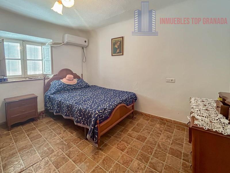 Venta de casa en Atarfe