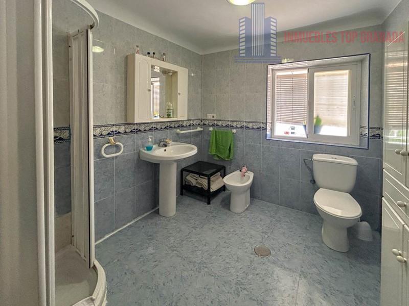 Venta de casa en Atarfe
