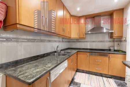 For sale of house in Churriana de la Vega