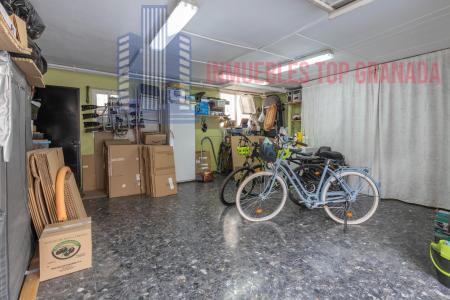 For sale of house in Churriana de la Vega