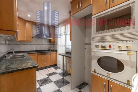 For sale of house in Churriana de la Vega