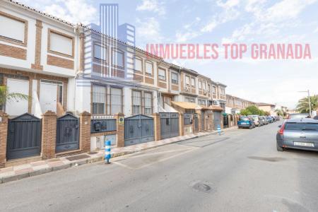 For sale of house in Churriana de la Vega