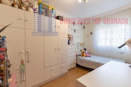 For sale of house in Churriana de la Vega