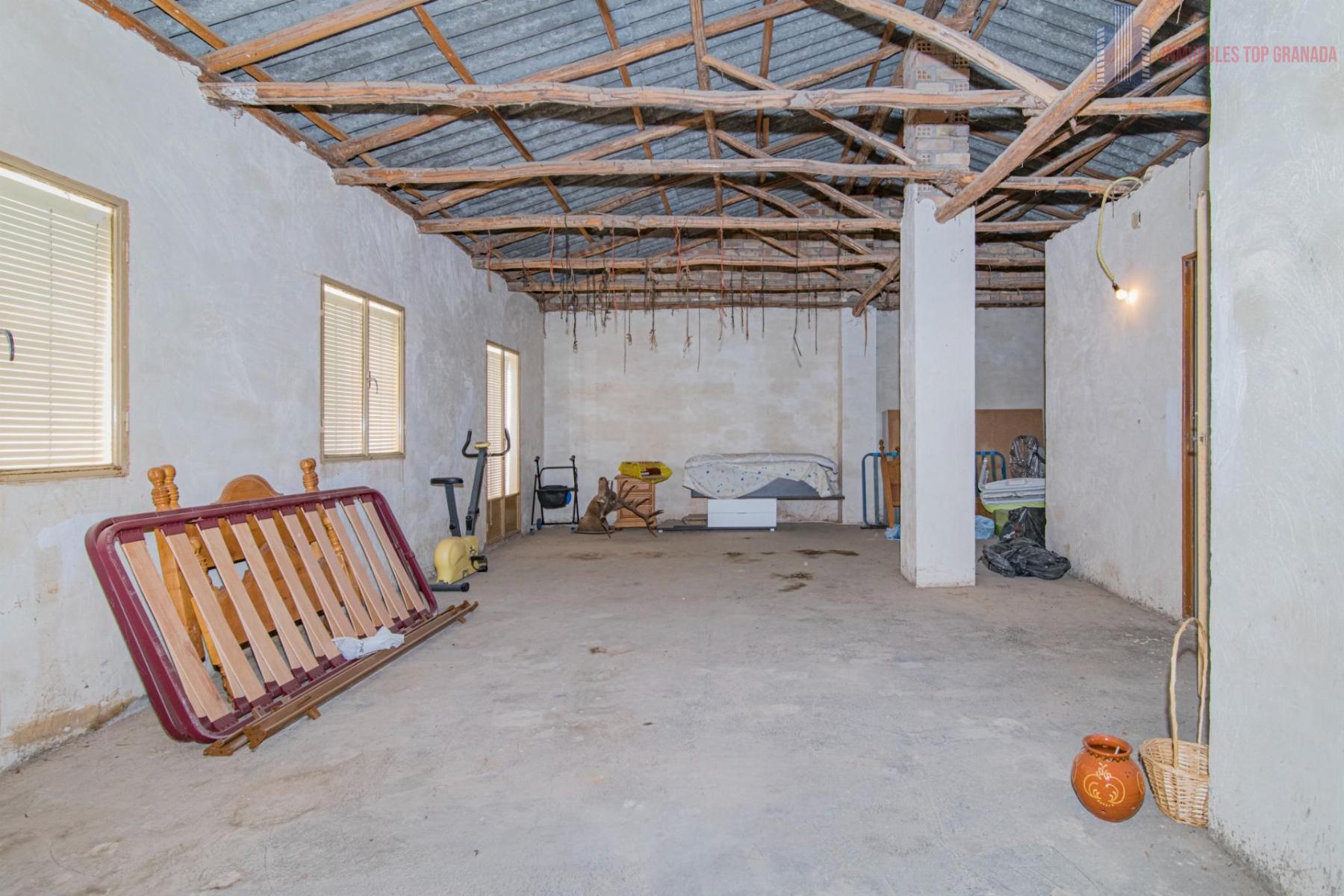 For sale of house in La Malahá