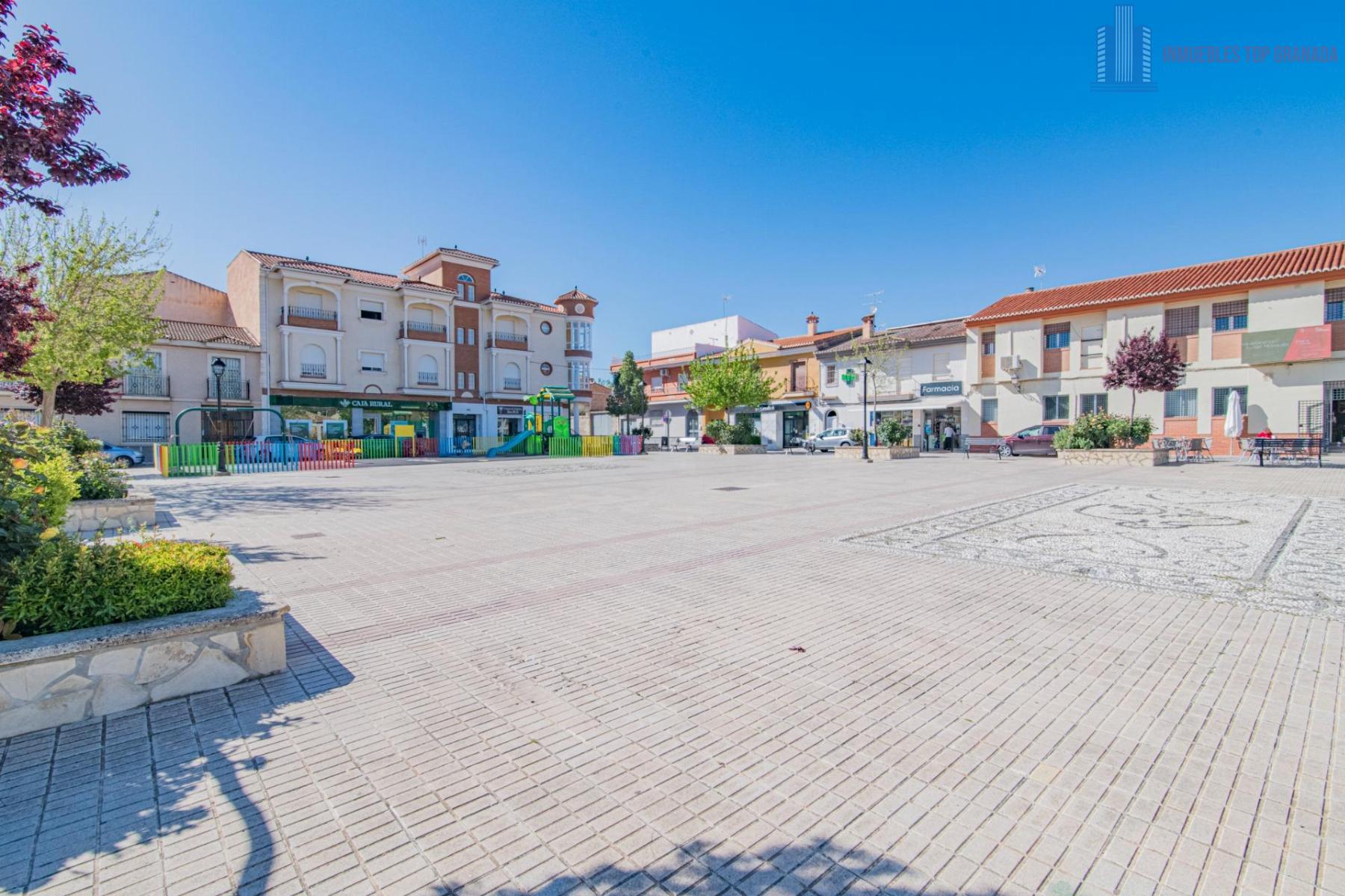 For sale of house in La Malahá